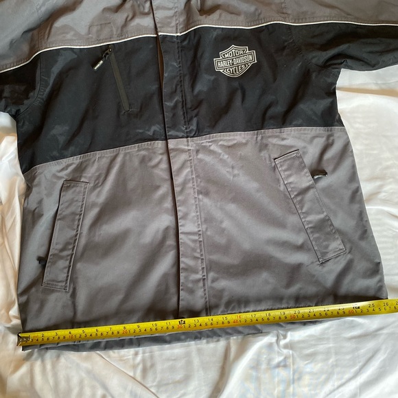 Harley Davidson Fall/Spring jacket - Picture 11 of 12